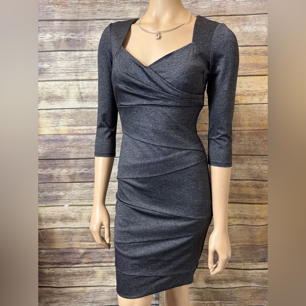 WHBM White‎ House Black Market Gray Bandage Dress Instantly Slims You Size 4